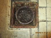 浴室床排水　水漏れ補修修理